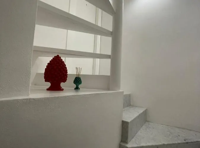 Bed and Breakfast Ale e Franz Cefalù